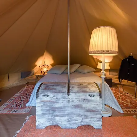 E Glamping Serraiola Alta Lantställe