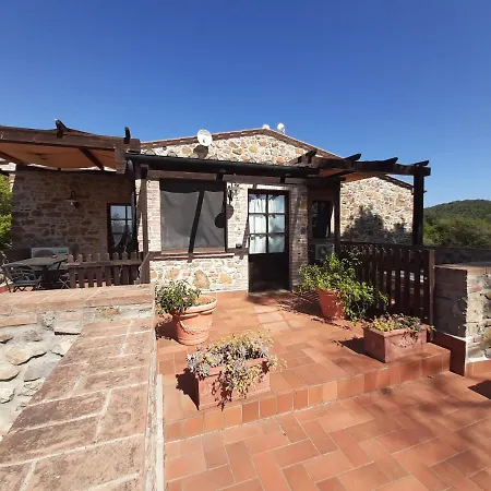 Landhaus E Glamping Serraiola Alta Monterotondo (Tuscany)