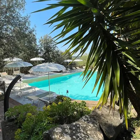 Landhaus E Glamping Serraiola Alta