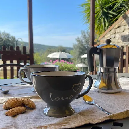 Εξοχικό σπίτι E Glamping Serraiola Alta *