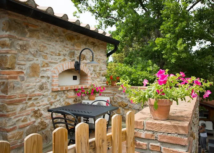 E Glamping Serraiola Alta Venkovský dům Frassine